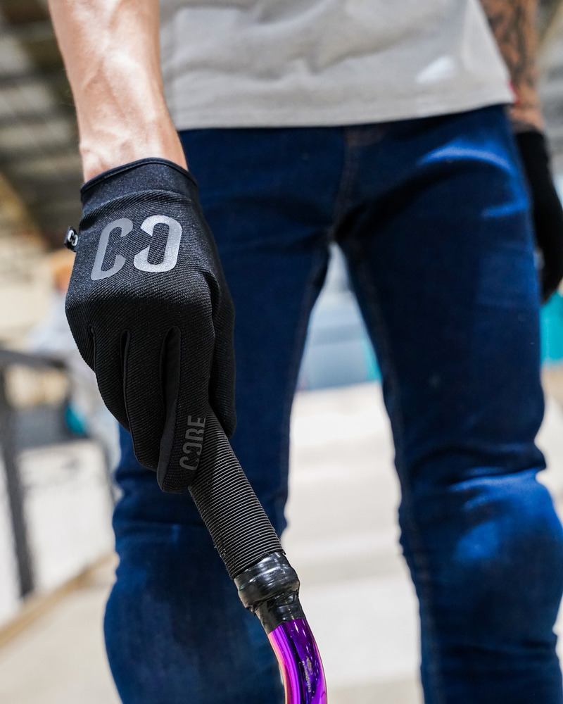 Shop Core Protection Aero Gloves Neochrome Stealth XS