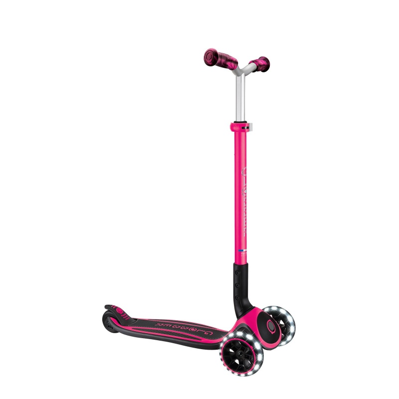 Globber Ace 3 Wheel Scooter with Lights - Fuchsia Globber Ace 3 Wheel Scooter with Lights - Fuchsia